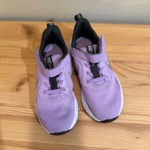 Nike Revolution 5 (PS) Little Kids' Shoes Purple Foam/Black bq5672-601